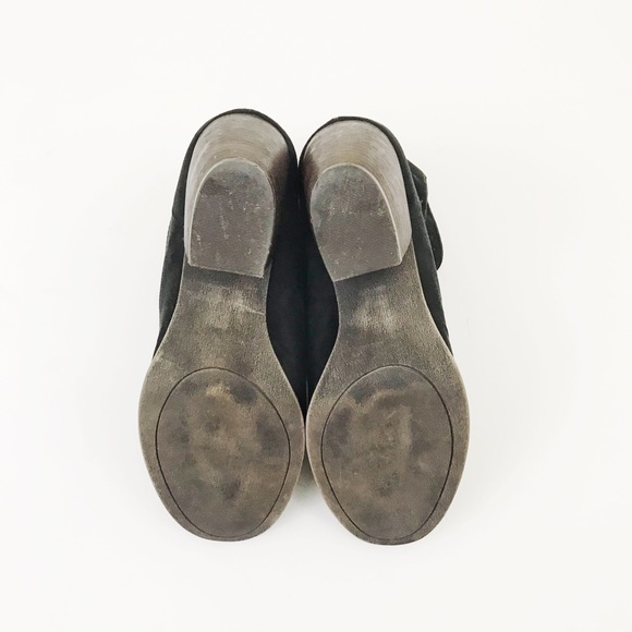 🌿QUPID Black Perforated Suede Ankle Booties- - Picture 5 of 7